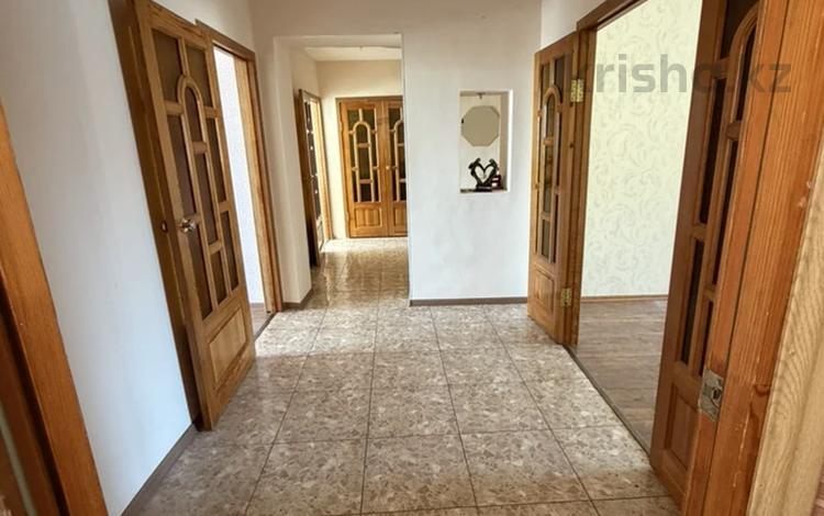 4-бөлмелі пәтер · 107 м² · 5/5 қабат, 15-ш/а. 4, бағасы: 30 млн ₸ в Актау, 15-й мкр — фото 2