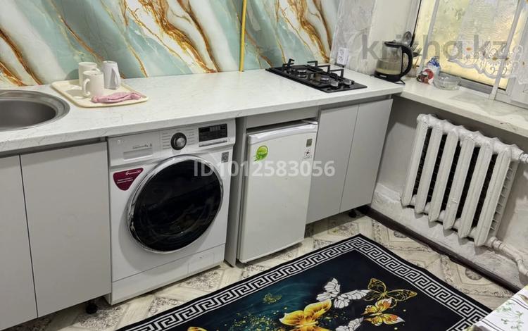 1-бөлмелі пәтер · 50 м² · 1/5 қабат, Старый город, Ул Герцена 24Айтекби 38 — Айтекебй, бағасы: 10 000 ₸ в Актобе — фото 2