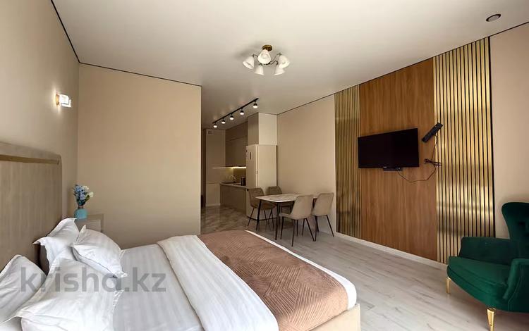 1-комнатная квартира · 53 м² · 7/9 этаж, мкр Нурсая, Елорда 6/3 за 13 000 ₸ в Атырау — фото 2