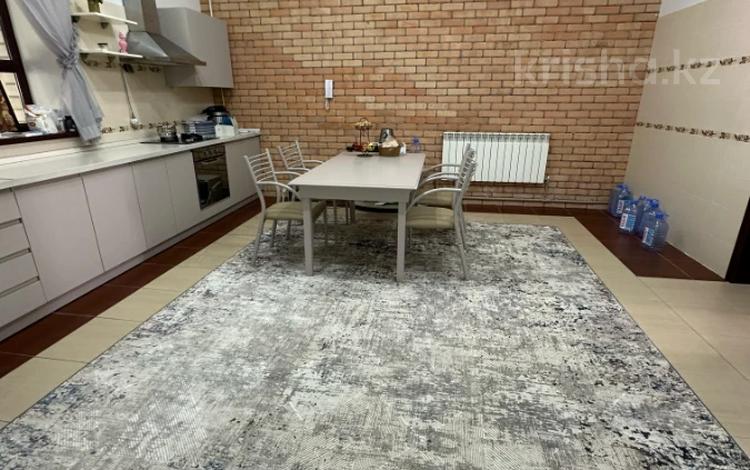 Часть дома · 6 комнат · 275 м², мкр &quot;Самал&quot;, Мкр &amp;quot;Самал&amp;quot; за 1 млн 〒 в Актау, мкр "Самал" — фото 19