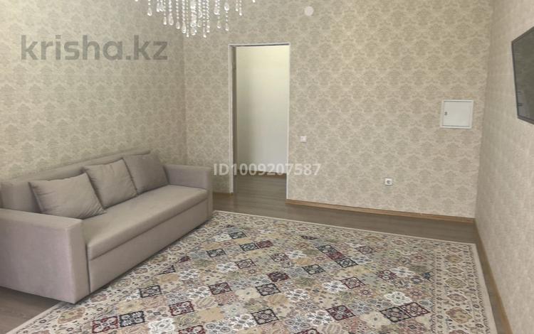 2-бөлмелі пәтер · 68 м² · 2/9 қабат, Нұрсая ш/а., Таумыш Жумагалиева 17а блок 2 17а — Возле Модерн Строй, бағасы: 27 млн ₸ в Атырау, мкр Нурсая — фото 5