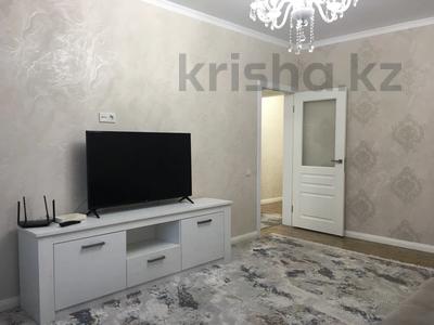 2-бөлмелі пәтер, 60 м², 3/9 қабат ай сайын, Рыскулбекова 35 — Мустафина, бағасы: 300 000 〒 в Алматы, Бостандыкский р-н