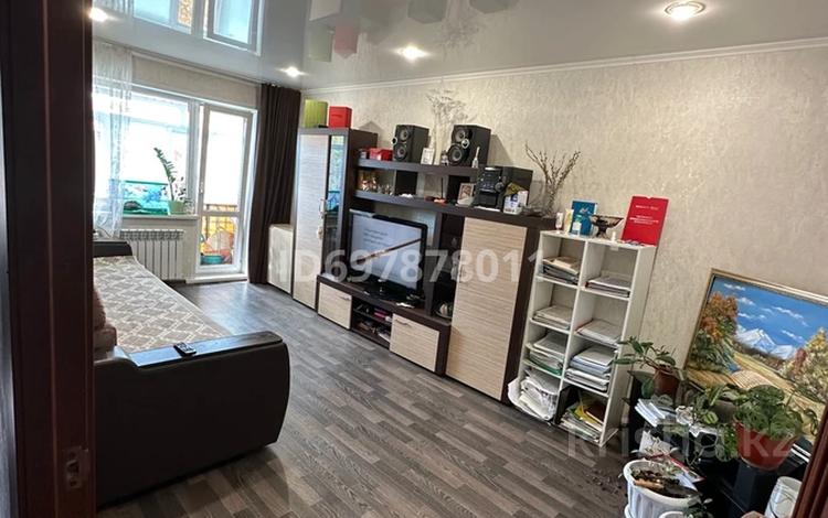 2-комнатная квартира · 42 м² · 5/5 этаж, Канипы Битибаевой 6 за 21.5 млн ₸ в Усть-Каменогорске — фото 2