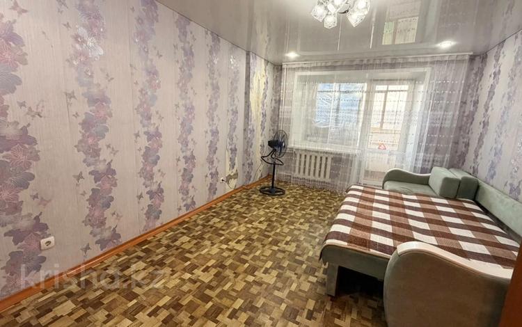 2-комнатная квартира · 50 м² · 7/9 этаж, Майкудук, 11а микрорайон 27 за 11 млн ₸ в Караганде, Алихана Бокейханова р-н — фото 2