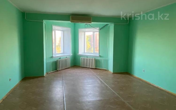 4-комнатная квартира · 125 м² · 3/5 этаж, М.Ауэзова 4в за 29.5 млн ₸ в Аксу — фото 3