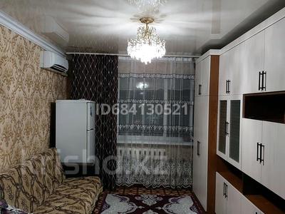 2-комнатная квартира, 43 м², 1/2 этаж, 2 микрорайон 17 за 11.5 млн 〒 в Туркестане