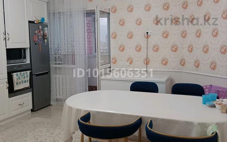 3-бөлмелі пәтер · 100 м² · 12/19 қабат, богенбай батыр 54, бағасы: 47 млн ₸ в Астане, р-н Байконур — фото 2