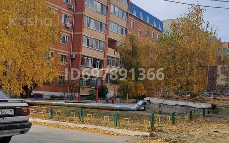 3-бөлмелі пәтер · 82.7 м² · 5/6 қабат, Автомобильная 18а — Кск Арман, бағасы: 35 млн ₸ в Костанае — фото 2