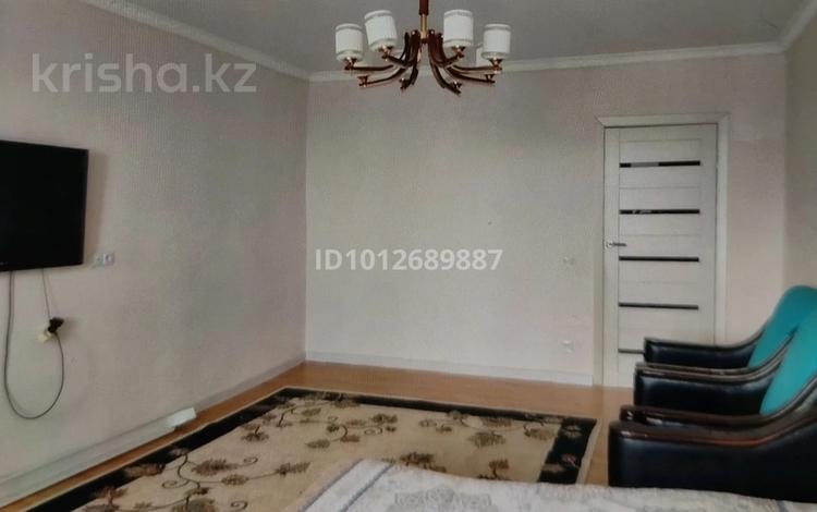 2-бөлмелі пәтер · 75 м² · 9/9 қабат, мкр. Алмагуль, Алмагуль, бағасы: 180 000 ₸ в Атырау — фото 2