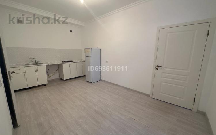 2-бөлмелі пәтер · 60 м² · 2/2 қабат, мкр Таскен, Қырмызы без номера — Рядом 115 школа, бағасы: 70 000 ₸ в Шымкенте, Каратауский р-н — фото 2