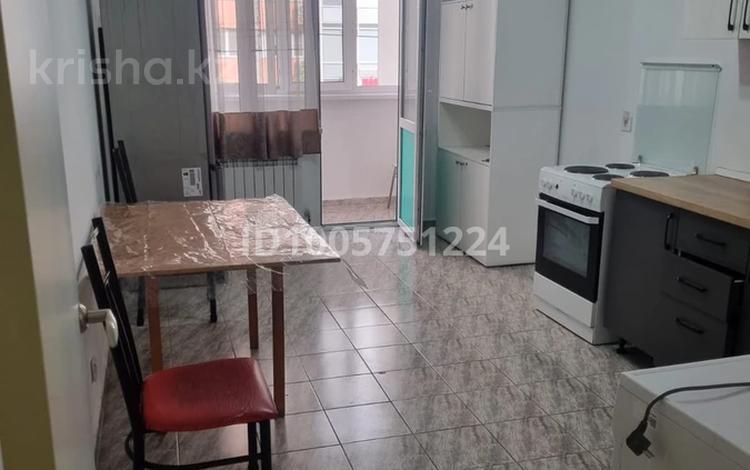 1-комнатная квартира · 45 м² · 2/12 этаж, мкр Дарабоз 71 за 200 000 ₸ в Алматы, Алатауский р-н — фото 17
