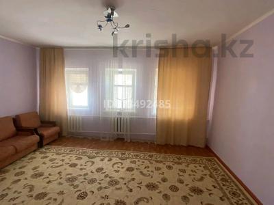 Отдельный дом · 2 комнаты · 80 м², Рыскулова — Пацаева за 85 000 〒 в Актобе