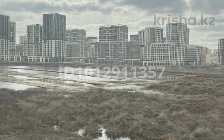 4-комнатная квартира · 122.2 м² · 4/12 этаж, Сыганак 28 за 75 млн ₸ в Астане, Нура р-н — фото 2