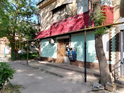 Свободное назначение, магазины и бутики, общепит, салоны красоты, образование · 74 м² за 75 млн ₸ в Шымкенте, Аль-Фарабийский р-н