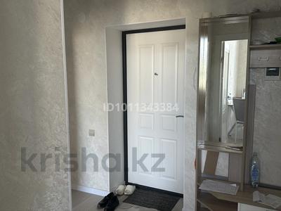 2-комнатная квартира · 71 м² · 4/5 этаж, мкр. Алтын орда, Микрорайон Батыс-2 49Р за 200 000 ₸ в Актобе
