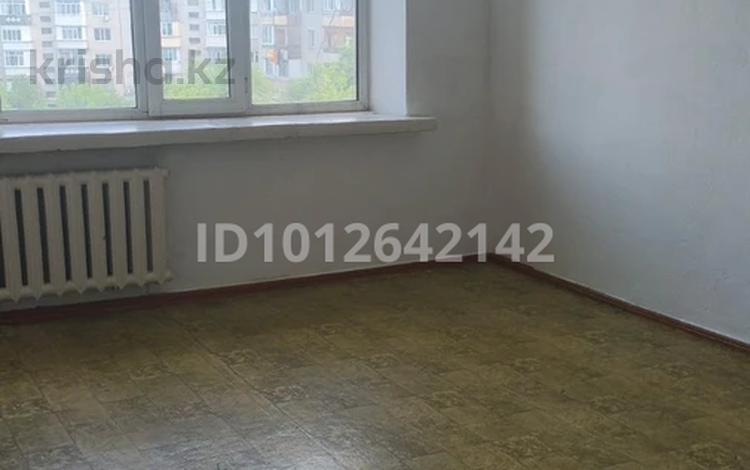 1-комнатная квартира · 42 м² · 5/5 этаж, Самал 5 5 за 65 000 ₸ в Талдыкоргане, мкр Самал — фото 2
