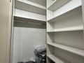 3-комнатная квартира · 76.9 м² · 7/9 этаж, мкр Туран , Байдибек Би — Ұлытау тойханасына қарама-қарсы! за 230 000 ₸ в Шымкенте, Каратауский р-н — фото 10