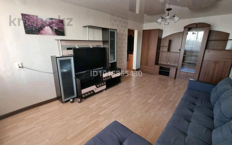 2-бөлмелі пәтер · 55 м² · 8/9 қабат, Бульвар Гагарина 23 — Магазин "Пивнофф", бағасы: 200 000 ₸ в Усть-Каменогорске — фото 4