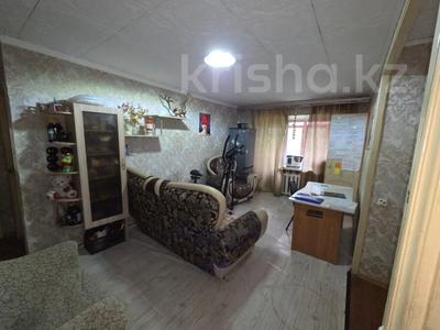 3-бөлмелі пәтер · 55.6 м² · 3/5 қабат, 22-шағынаудан, ул. Зелинского, бағасы: 11.9 млн ₸ в Караганде, Алихана Бокейханова р-н