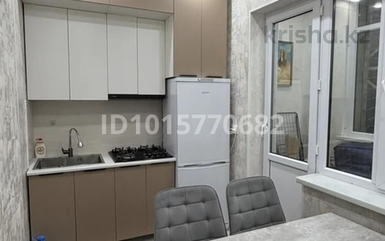 1-бөлмелі пәтер · 35.5 м² · 2/5 қабат, Самал ш/а. 44, бағасы: 12.6 млн ₸ в Таразе, мкр Самал — фото 5