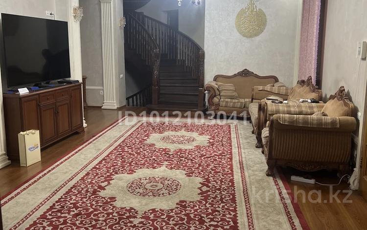 Дом · 8 комнат · 380 м², мкр Ожет 56 — Кожаберген Жырау 56 за 100 000 ₸ в Алматы, Алатауский р-н — фото 4