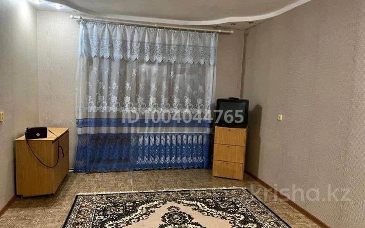 3-комнатная квартира · 70.6 м² · 6/6 этаж, мкр Жилгородок, Есет - Батыра за 17 млн 〒 в Актобе — фото 2