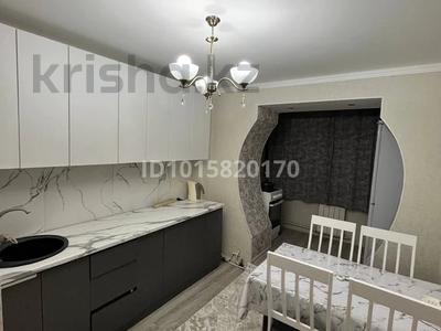 2-бөлмелі пәтер · 54.4 м² · 4/10 қабат, Казыбек би 34 15, бағасы: 32 млн ₸ в Усть-Каменогорске