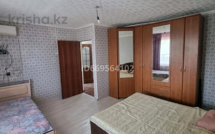 1-комнатная квартира · 52 м², 5 мкр за 8 000 〒 в Байконуре — фото 6