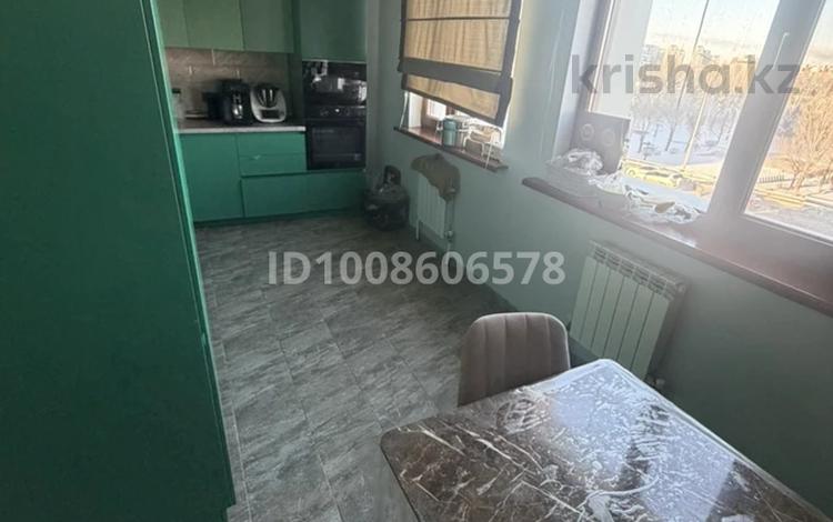 3-комнатная квартира · 109 м² · 3/10 этаж, Сарайшык 40 за 72 млн ₸ в Астане, Есильский р-н — фото 2