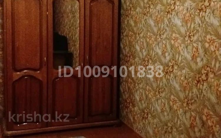 1-комнатная квартира · 31 м² · 1/5 этаж, Пришахтинск, Пришахтинск, 22й микрорайон — Автостанция за 110 000 ₸ в Караганде, Алихана Бокейханова р-н — фото 3