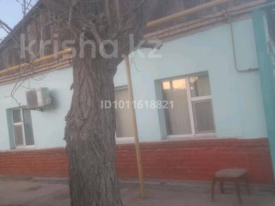 Отдельный дом · 4 комнаты · 92 м² · 6 сот., Шораяк Омар 80 — В районе Гагарина за 10.5 млн ₸ в 