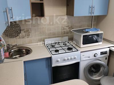 2-комнатная квартира · 44 м² · 4/5 этаж, Владимирского 6 — Возле областной роддома. за 160 000 〒 в Атырау, мкр Авангард-4