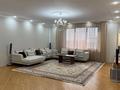 4-комнатная квартира · 161 м² · 3/10 этаж, Аль-Фараби 110 е — Шашкина за ~ 175 млн ₸ в Алматы, Медеуский р-н — фото 2