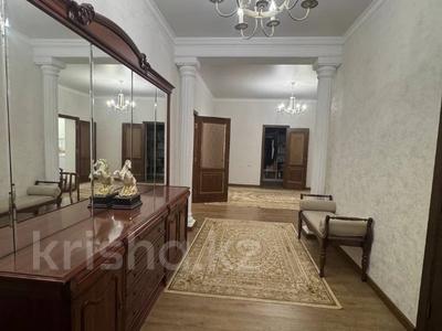 2-бөлмелі пәтер · 132 м² · 2/5 қабат, мкр. Алтын орда 23д, бағасы: 42 млн ₸ в Актобе