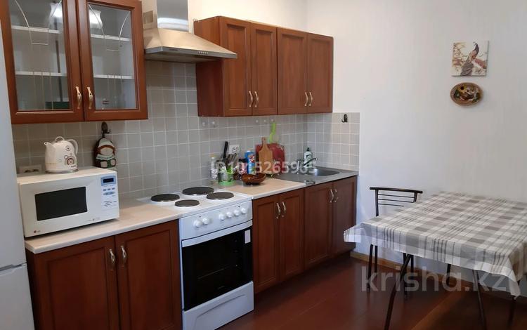 1-бөлмелі пәтер · 45 м² · 15/25 қабат, Абиша Кекилбайулы 270, бағасы: 320 000 ₸ в Алматы, Бостандыкский р-н — фото 2