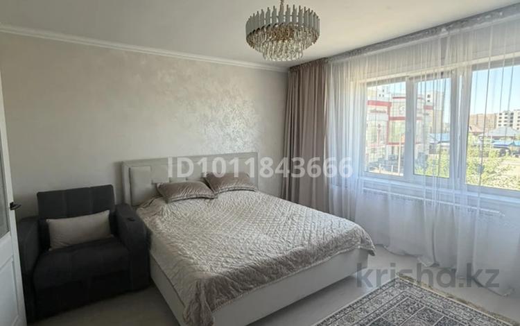 1-комнатная квартира · 43 м² · 3/10 этаж, Просп. Шакарима 86А за 23 млн ₸ в Семее, Красный Кордон — фото 2