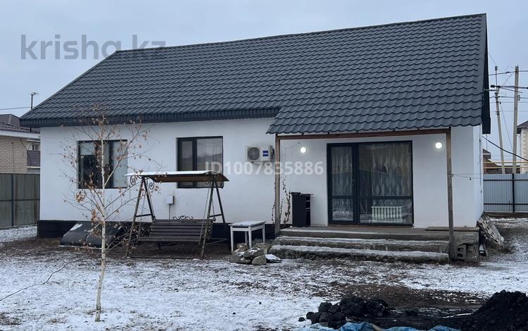 Отдельный дом · 4 комнаты · 98 м² · 10 сот., Алихан Бокейхан 50 за 42 млн 〒 в Косшы — фото 3