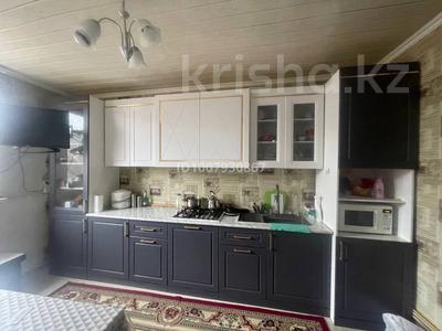 Отдельный дом · 7 комнат · 185 м² · 6 сот., Абдирова за 40 млн 〒 в Таразе