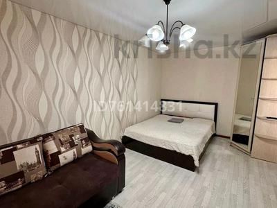 1-комнатная квартира · 45 м² · 4/5 этаж, мкр Новый Город, Нуркена абдирова 50 за 160 000 ₸ в Караганде, Казыбек би р-н