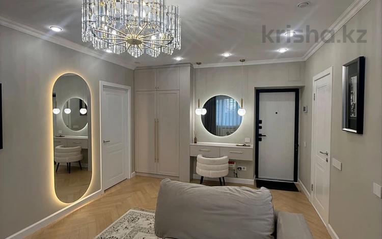 2-бөлмелі пәтер · 60 м² · 5/9 қабат, Самал-1 ш/а. 2, бағасы: 550 000 ₸ в Алматы, Медеуский р-н — фото 2