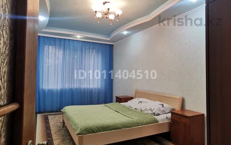2-комнатная квартира · 65 м² · 2/5 этаж, 12-й мкр 27 за 140 000 ₸ в Актау — фото 2