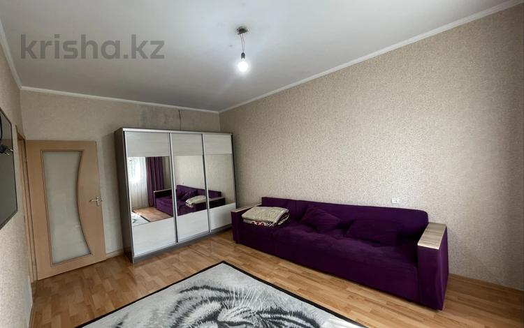 2-комнатная квартира · 55 м² · 5/9 этаж, мкр Аксай-3 5 — Толе би Момышулы за 37 млн ₸ в Алматы, Ауэзовский р-н — фото 2