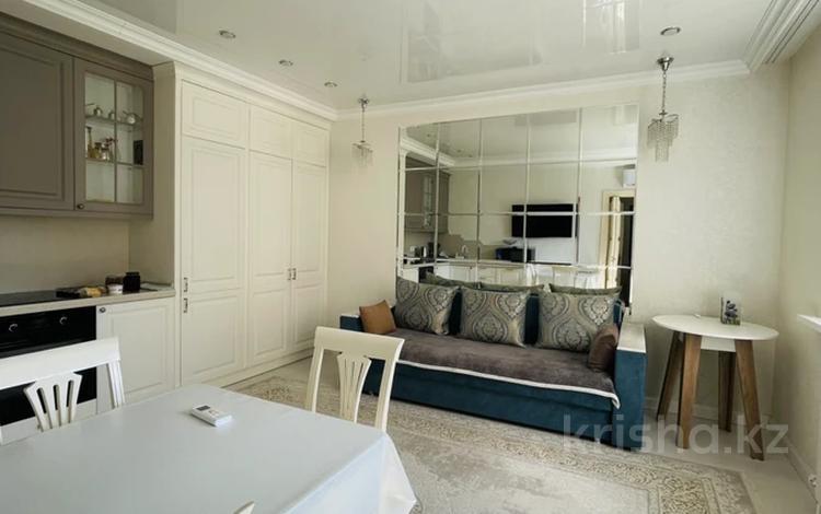 2-комнатная квартира · 40 м² · 6/6 этаж, Кабанбай батыра 48/1 за 250 000 ₸ в Астане, Есильский р-н — фото 11