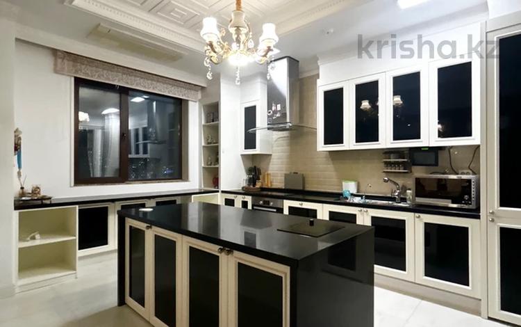 8-комнатная квартира · 365 м² · 11/31 этаж, Ахмет Байтурсынулы 9 — Пирамида, Хазрет султан за 3.8 млн ₸ в Астане, Сарайшык р-н — фото 15