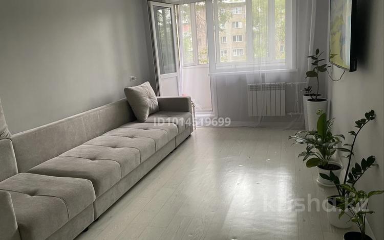 2-комнатная квартира · 45 м² · 2/5 этаж, Майкудук, Мкр Восток-2 12 за 16 млн ₸ в Караганде, Алихана Бокейханова р-н — фото 3