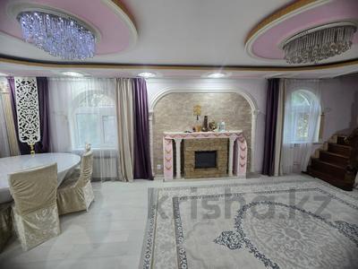 Отдельный дом · 4 комнаты · 180 м² · 6 сот., Ульянова за 73 млн ₸ в Петропавловске