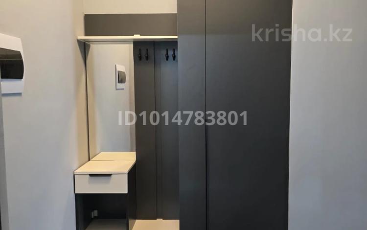 1-комнатная квартира · 45 м² · 4/9 этаж, Радостовца 165/1 за 300 000 ₸ в Алматы — фото 2