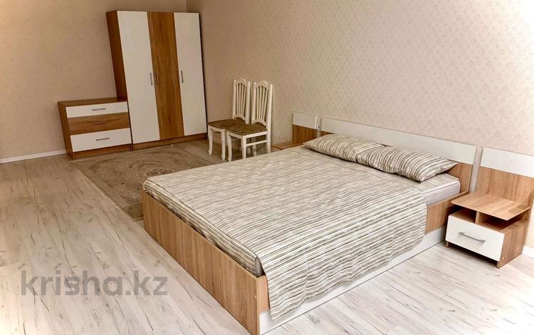 2-бөлмелі пәтер · 75 м² · 2/9 қабат, мкр. Алтын орда 21вк1 — Теннисный центр ACE жекпе жек, бағасы: 15 000 ₸ в Актобе — фото 7