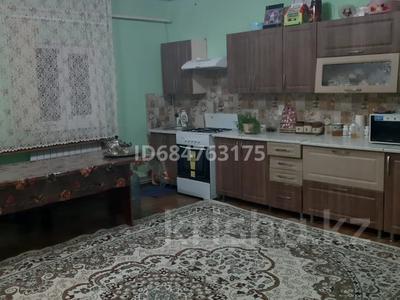 Аренда дач в Алматинской обл.: Дача с участком в 7 сот. помесячно, Звезда 17 — Ул.Жандосова за 120 000 〒 Дача с участком в 7 сот. помесячно, Звезда 17 — Ул.Жандосова за 120 000 〒