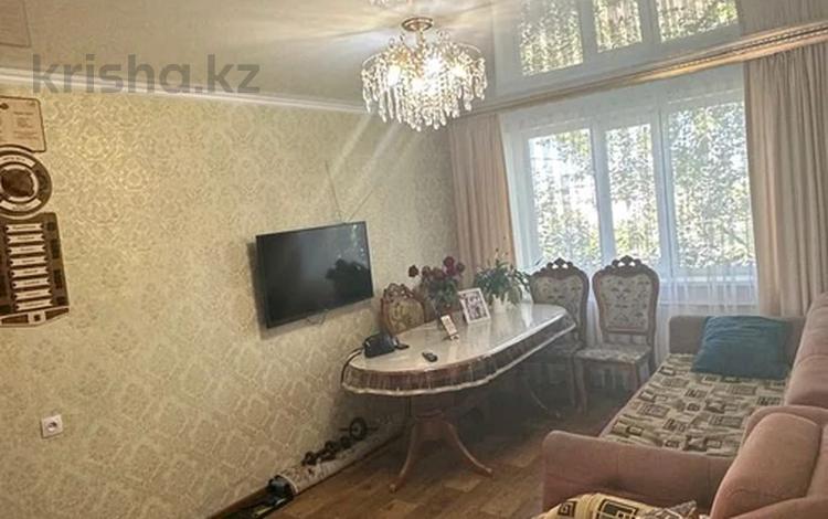 3-комнатная квартира · 58.1 м² · 5/5 этаж, Энергетиков 75 — 19 мкр за 14.5 млн ₸ в Экибастузе — фото 2
